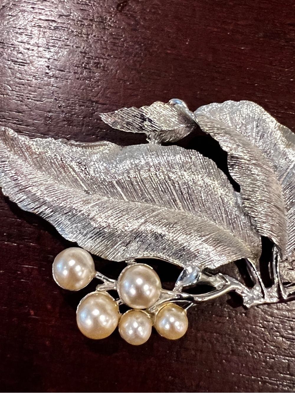 Sarah Coventry Silver Leaf Brooch with Pearlescent Berries